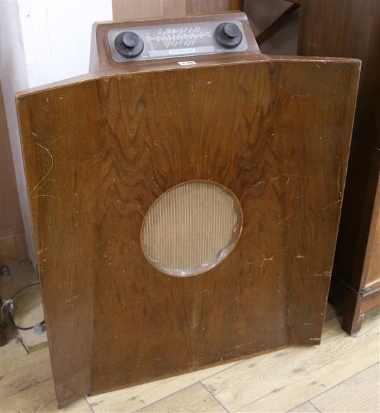 A Murphy 146 radio, W.67cm